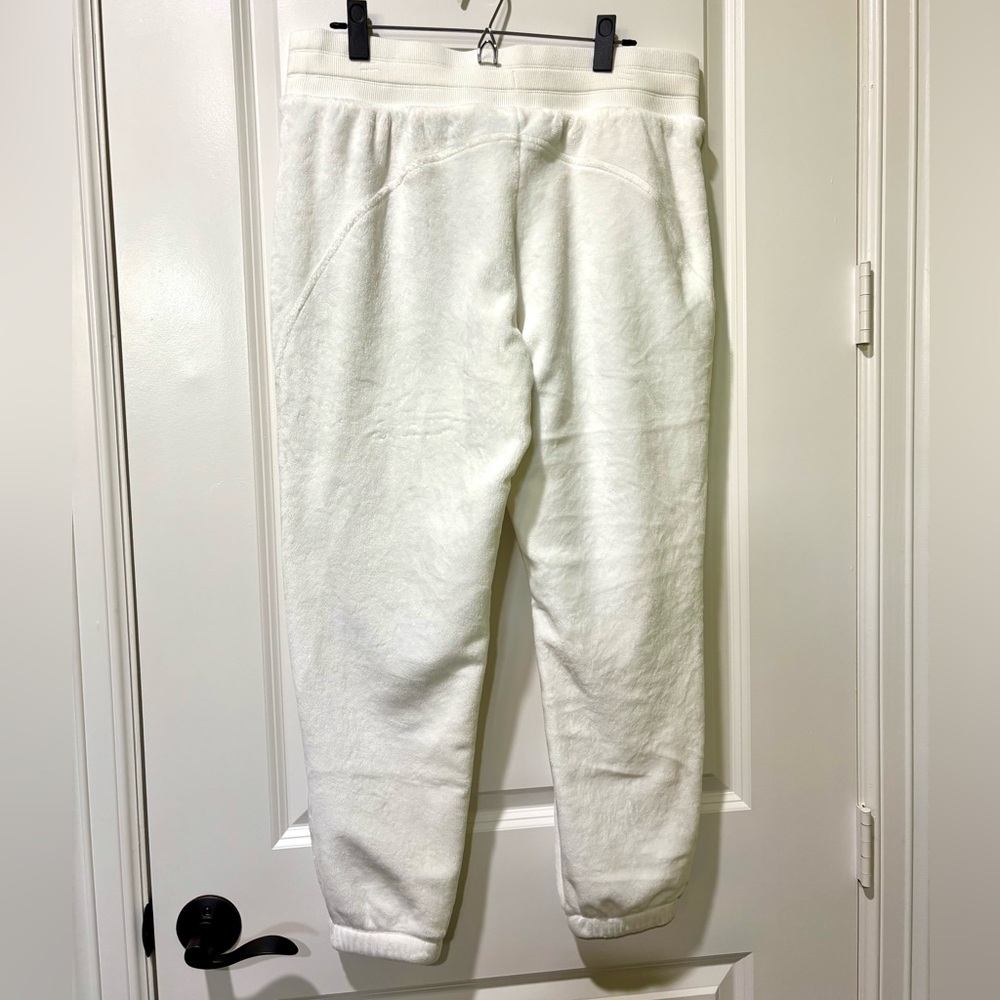 Athleta Double Cozy Karma Joggers White Size Large - Picture 2 of 7